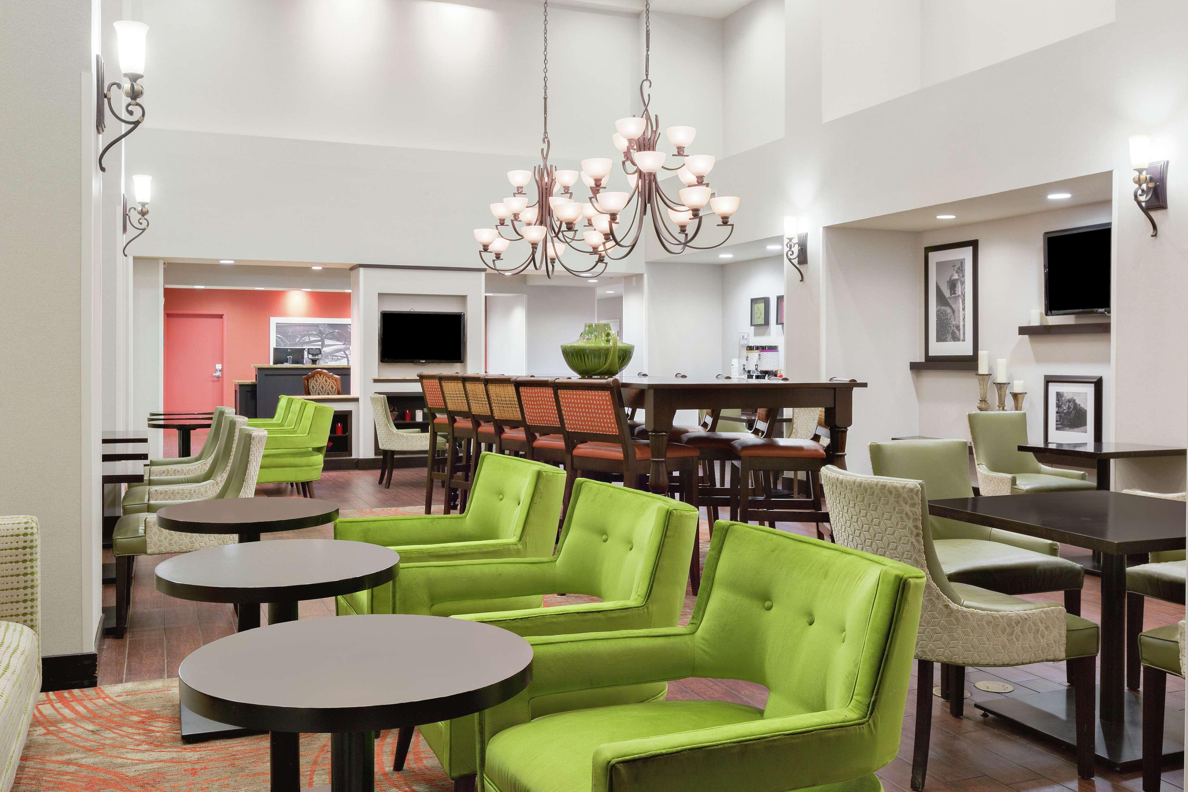 Hampton Inn & Suites San Luis Obispo Bagian luar foto