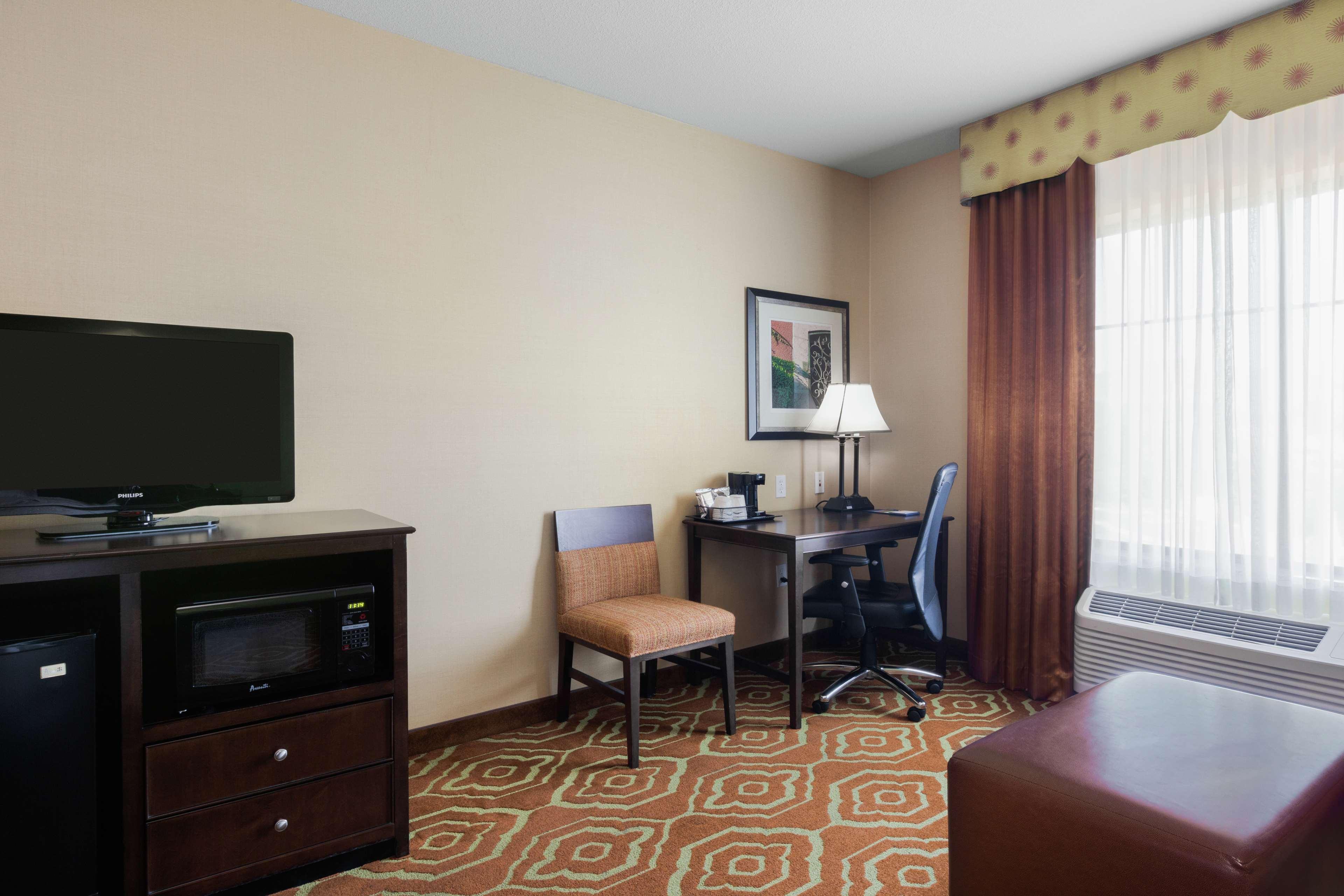 Hampton Inn & Suites San Luis Obispo Bagian luar foto