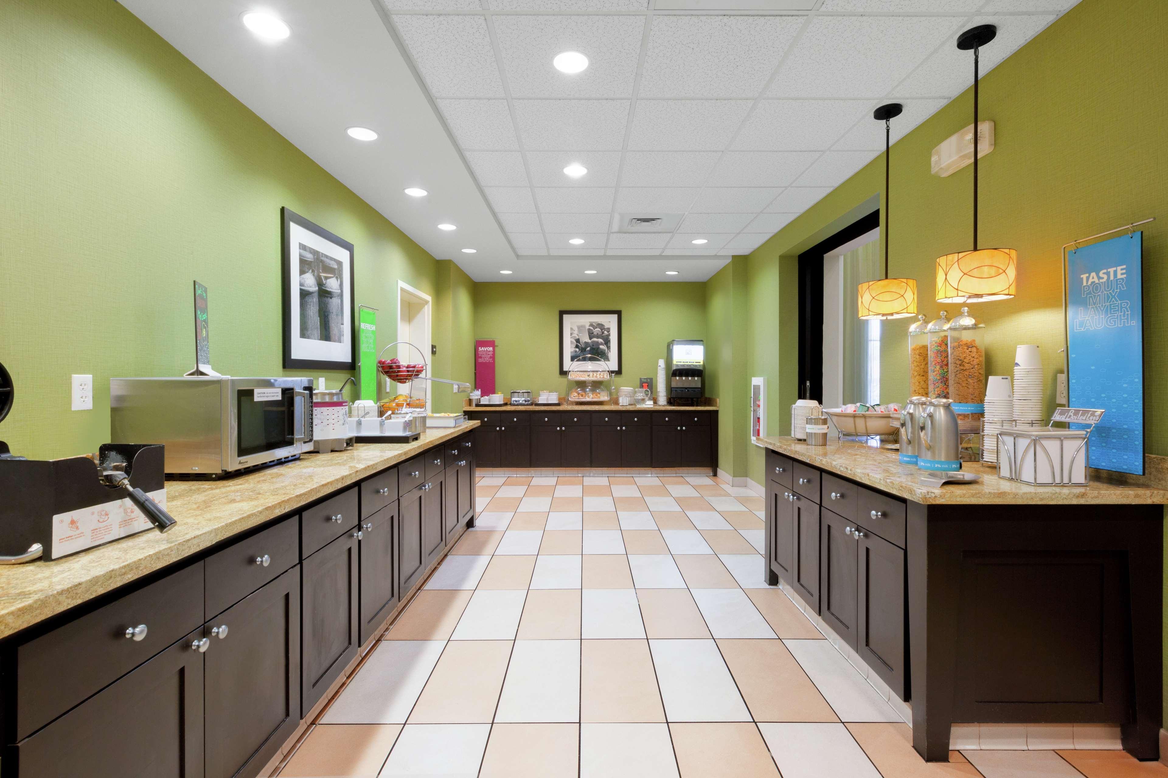 Hampton Inn & Suites San Luis Obispo Bagian luar foto